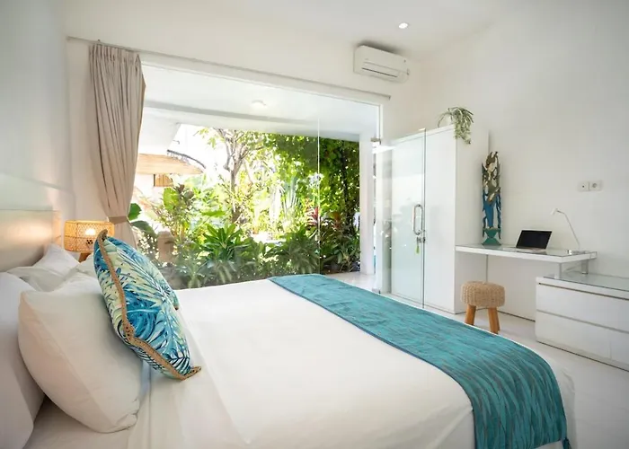 Villa 888 Eat Shop Play - 3br Private Pool Oberoi Seminyak